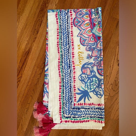 NWOB Mandala Pineapple Tassel Tapestry. Lilly+Pottery Barn Collab💕🍍💙 - Picture 11 of 17